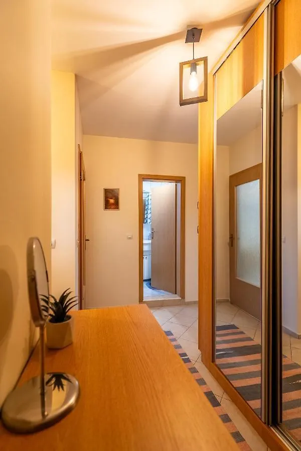 Premium Comfy 2Bdr Apt - Free Parking - Fast Wi-Fi 索菲亞