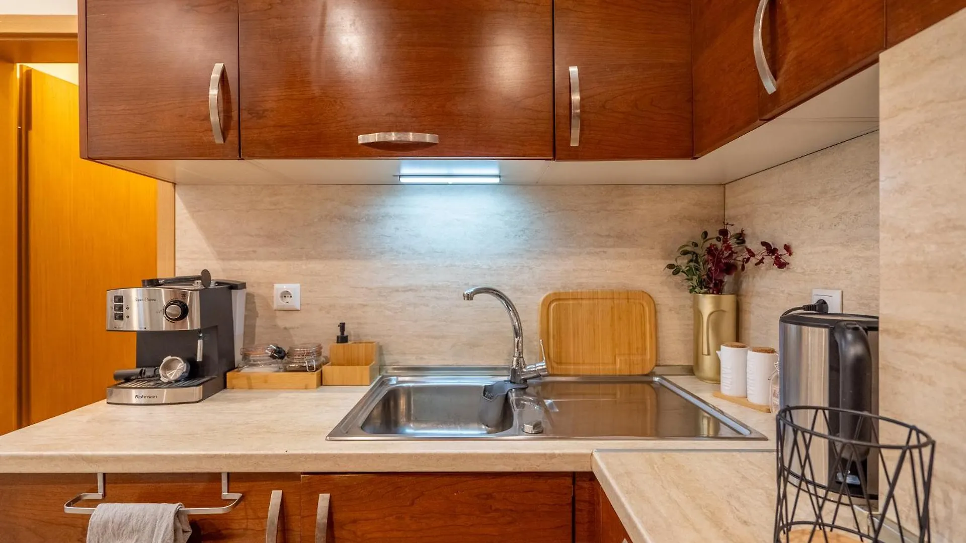 Premium Comfy 2Bdr Apt - Free Parking - Fast Wi-Fi 索菲亞 保加利亚