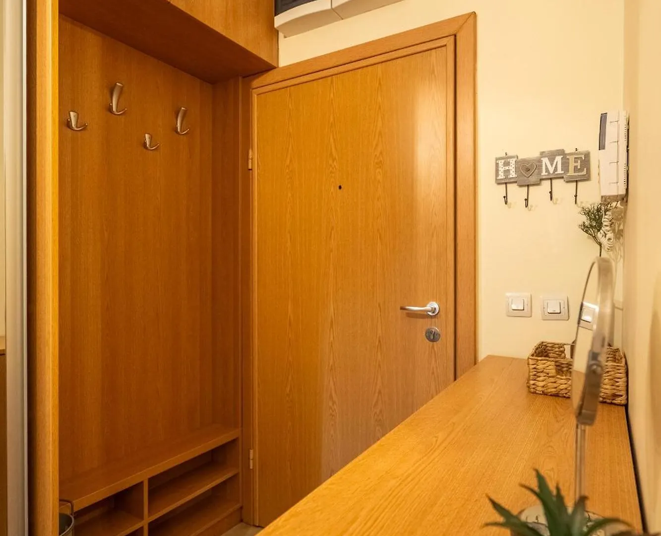 Premium Comfy 2Bdr Apt - Free Parking - Fast Wi-Fi 索菲亞 公寓